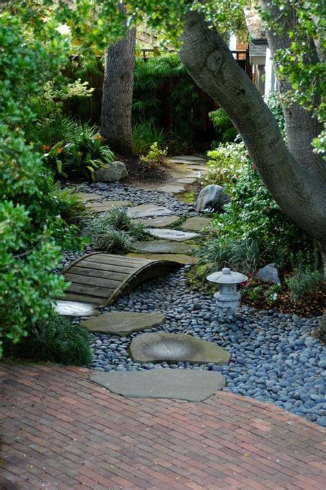 How To Create A Dry Creek Bed Garden Home Design Garden