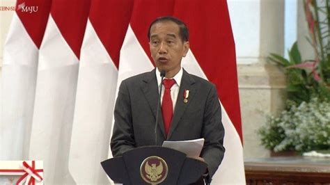 Jokowi Akui Mati Matian Bangun Ekosistem Baterai Kendaraan Listrik Di