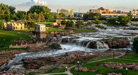 Sioux Falls South Dakota Midwestern Usa City Escape