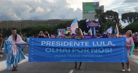 A Primeira Marsha Trans De Bras Lia Sinpro Df