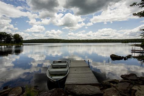 Leisurely LakeFRONT Living | Catskill Castles