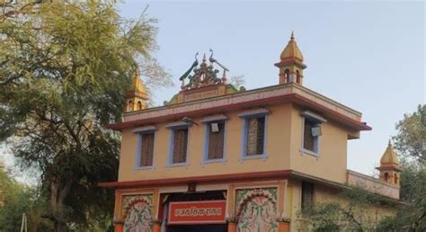 Sankat Mochan Hanuman Temple, Varanasi - Discover India