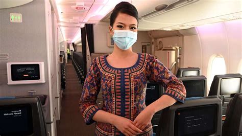 Singapore Airlines Will No Longer Sack Pregnant Flight Attendants Sbs News