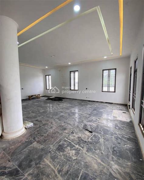 For Sale A Large 6 Bedroom Detached Duplex Mansion With 2 Rooms Bq