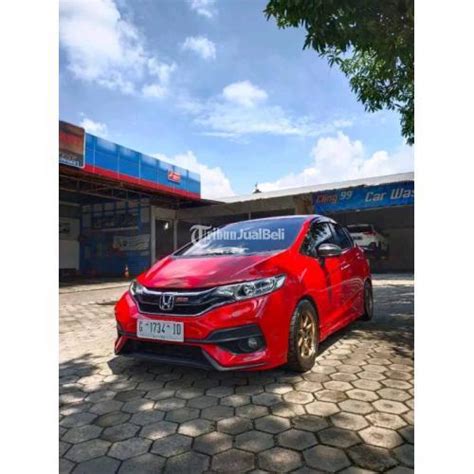 Mobil Honda Jazz Rs Tahun Bekas Matic Warna Merah Surat Lengkap Di