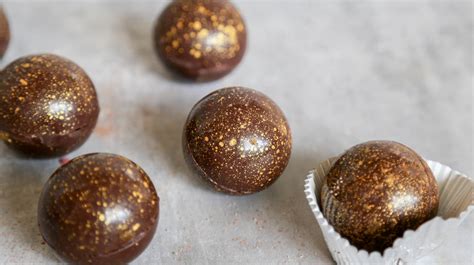 The Hot Chocolate Bombs You'll Want All Year Round