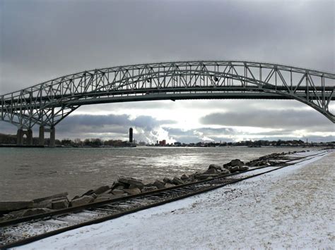 BLUE WATER BRIDGE CANADA - 166 Photos & 16 Reviews - 1555 Venetian ...