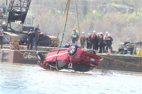 Car Recovered From Ohio River After Falling Off Bridge Gallery