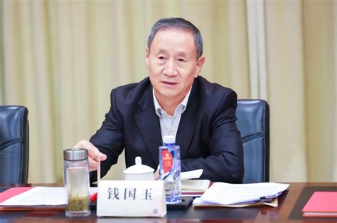 河南省豫商联合会 钱国玉会长赴南宁出席会议活动