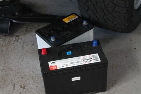 Dual Battery System Installation On Toyota Landcruiser 200 Series