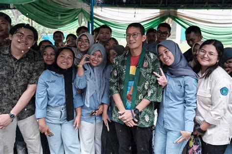 Siaran Pers Menparekraf Dorong Mahasiswa Politeknik Belitung Perkuat