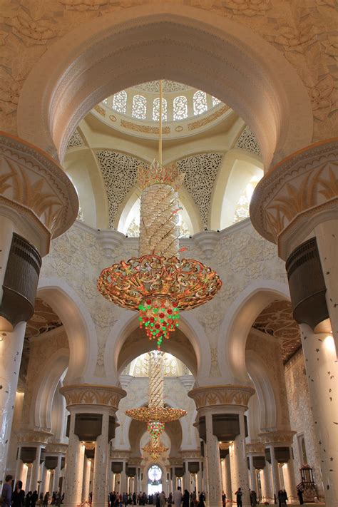 50 Mesmerizing Mosque Ceilings That Highlight The Wonders Of Islamic