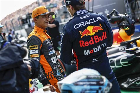 予選2番手のランド・ノリス（マクラーレン）とポールポジションのマックス・フェルスタッペン（レッドブル） Autosport Web