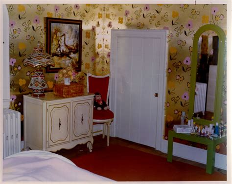 amityville house  horror    warps  neptune