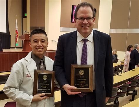 Obgyn Scores In Annual Medical Student Awards Ceremony Keck School