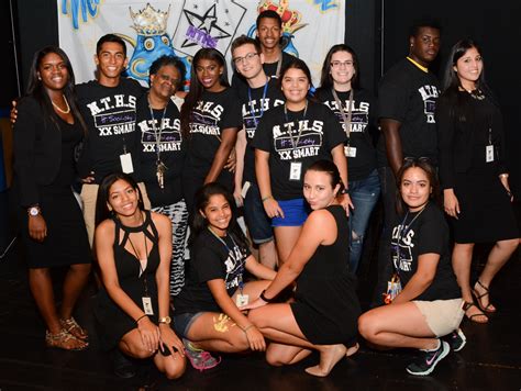 Tampa city leader opens ‘Black English Bookstore’ to honor Black