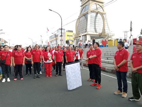 Jalan Sehat Awali Rangkaian Hut Tomohon Ke Kanal Metro