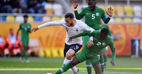 Football Espoirs Amine Gouiri Malo Gusto Et Joris Chotard Appelés