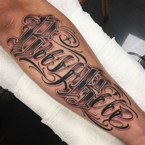 Tattoo Font