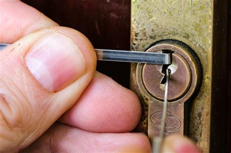 Lock Picking 101 A Beginner S Guide Secure Solution Locksmiths Leeds