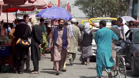 Cnn Reporter Shows Scene In Kabul Streets Just Days After Taliban