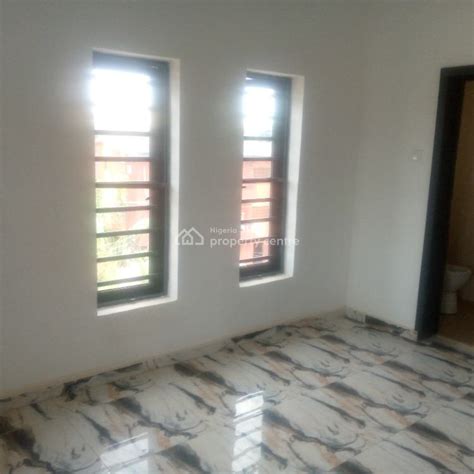 For Rent I Bedroom Flat Apartment Olushola Ashaye Off Demurin Road