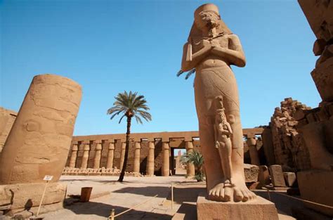 Fra Hurghada Guidet Heldagstur Til Luxor Og Kongernes Dal Getyourguide