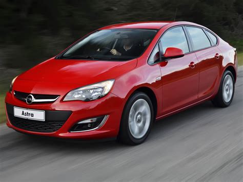 Novo Astra Sedan é Testado Com Motor 14 Turbo No Brasil