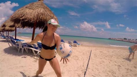 Hot Sexy Elcid Guerrero Bikini Pics