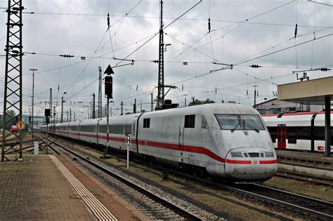 Ausfahrt von 401 088 0 Hildesheim als ICE 74 Zürich HB Kiel Hbf