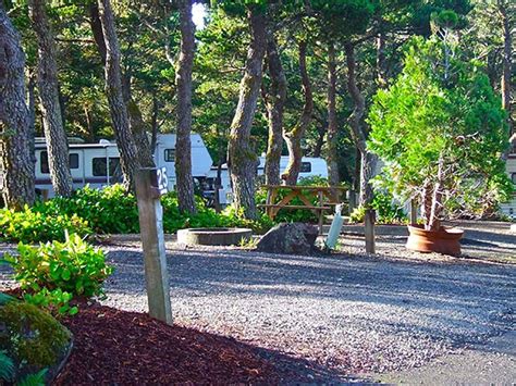 Sea & Sand RV Park - Depoe Bay campgrounds | Good Sam Club