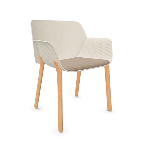 Nuez Sillon Con Patas De Madera Asiento Tapizado