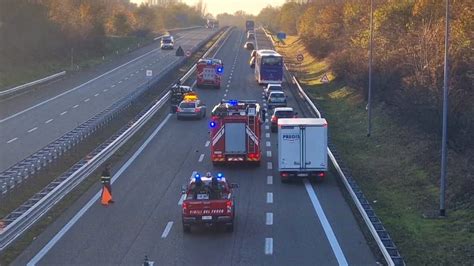 Incendio Autovettura Arrivo Aps Modulo Aib Vvf Busto In Sirena Aps