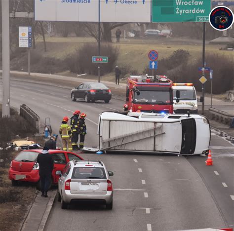 Warszawa Wypadek W Al Prymasa Tysi Clecia Du E Korki