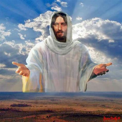 Pin By Robin Lynch On Inspirational Jesus Smiling Jesus Pictures