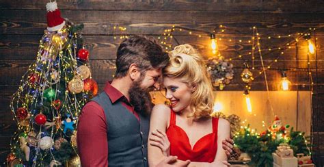 8 Dating Dos And Donts For The Holidays