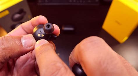 Jabra Elite 65t Left Earbud Not Working Try This Magic Fix