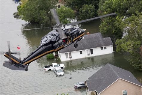 Declaran Estado De Emergencia Al Sur De Florida Ante Graves