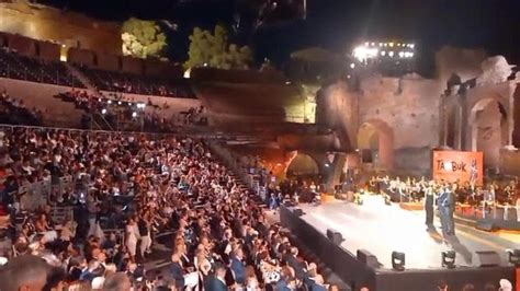 Festival Di Taormina Al Via Parata Di Stelle Del Cinema Da Sharon