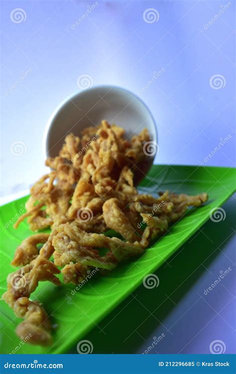 Oyster Mushroom Chips Crispy Savory Spilling Out Of A White Bowl On A