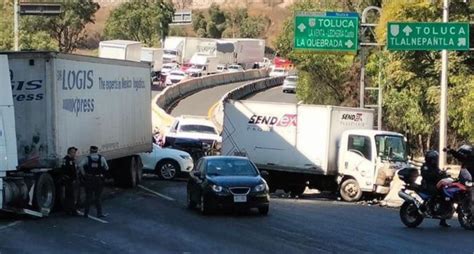 Izcalli Carretera M Xico Quer Taro Colapsada Por Accidente Vial La