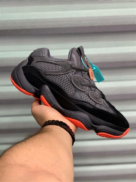 کتونی ادیداس یزی 500 Adidas Yeezy 500 فروشگاه کتونی چک