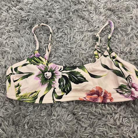 Xhilaration Women S Pink Bikini And Tankini Tops Depop