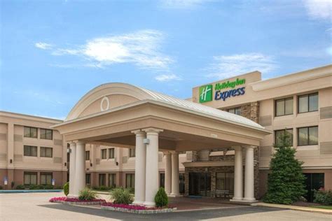 Holiday Inn Express Bensalem | Bensalem (PA) 2020 UPDATED DEALS $89, HD ...