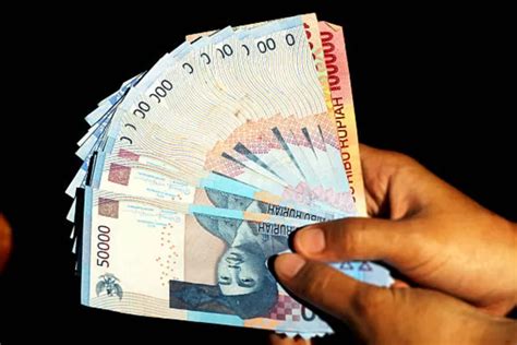 Mau Dapat Uang Rp 300 Ribu Per Bulan Dari Pemerintah Simak Cara Daftar