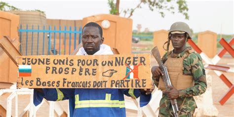 Niger le régime militaire accuse la France de préparer une agression