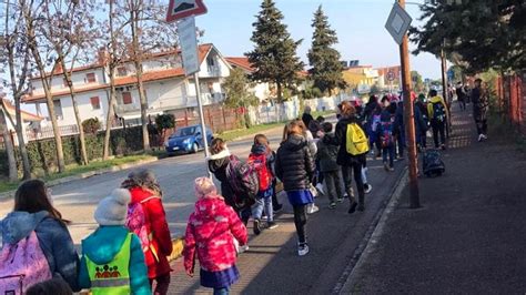 Lanciano Grande Adesione Al Piedibus Nel Primo Giorno Di Primavera E