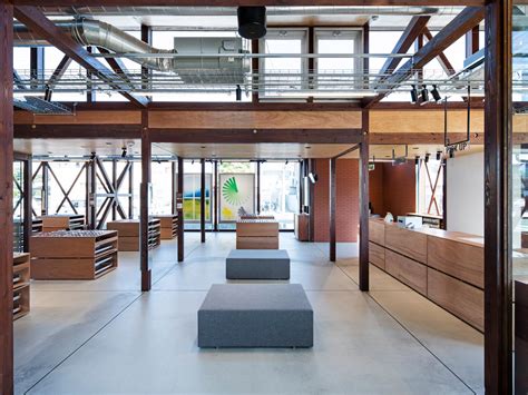 Frameweb Schemata Architects Broadens The Sight Of An Outdated Retail