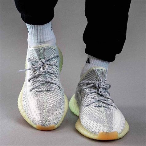 Giày Adidas Yeezy Boost 350 V2 Yeshaya Non Reflective Fx4348 Luxity