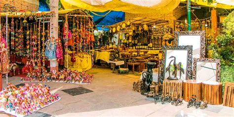 Discover the Vibrant Essence of Dilli Haat {A Best guide}